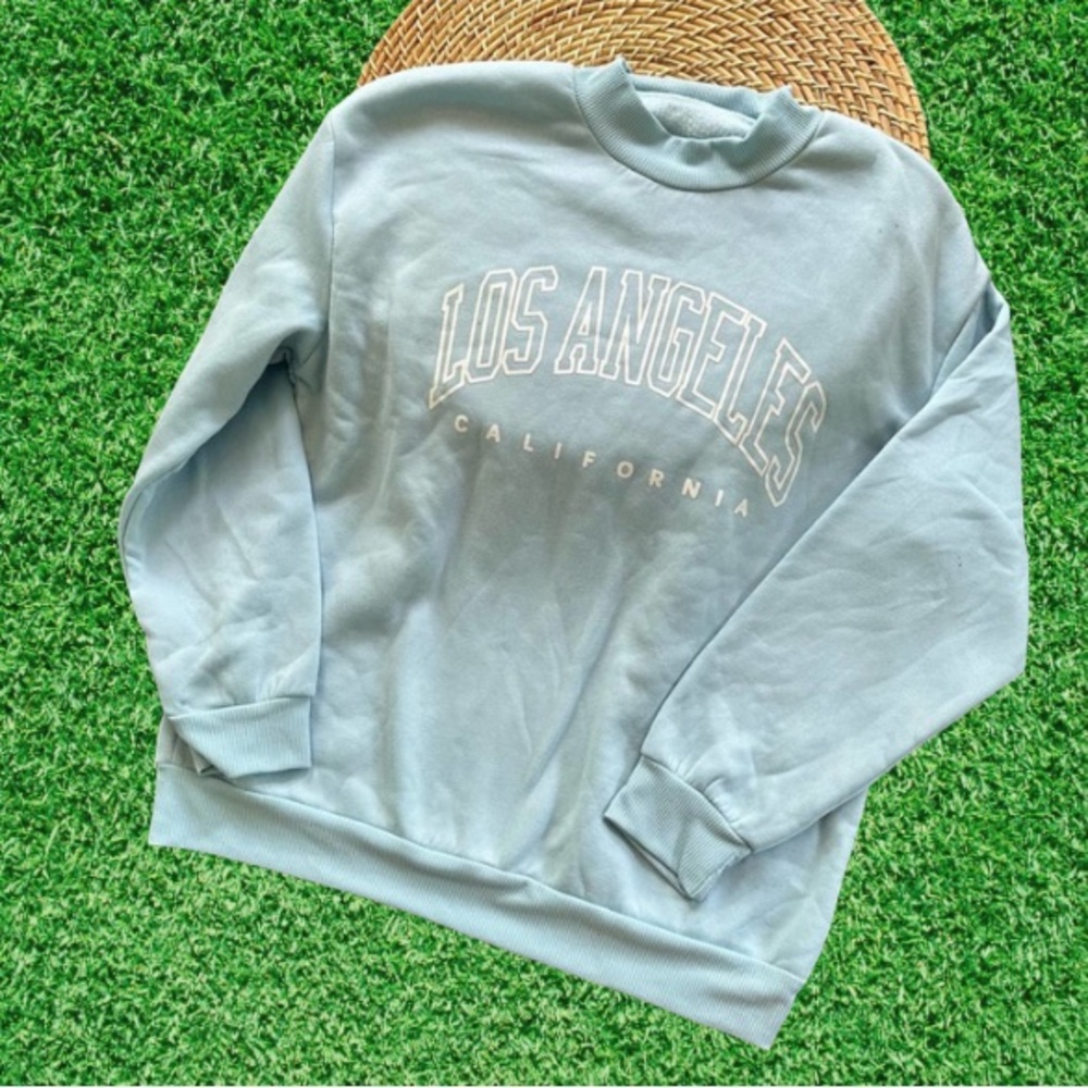 Shein Blue Los Angeles Sweater size Medium